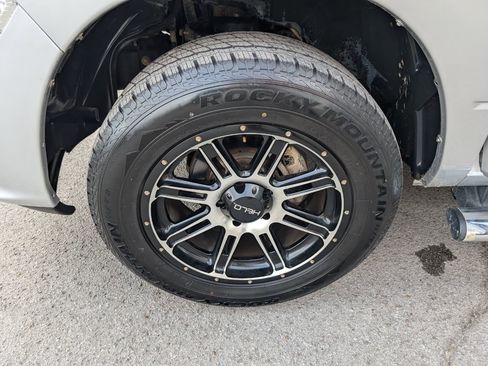 Used 2016 RAM 1500 Express image 23