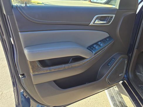 Used 2018 GMC Yukon XL Denali w/ Denali Ultimate Package image 28