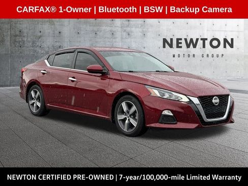 Used 2022 Nissan Altima 2.5 SV FWD image 1
