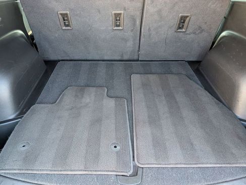 Used 2025 Chevrolet Blazer RS FWD image 29