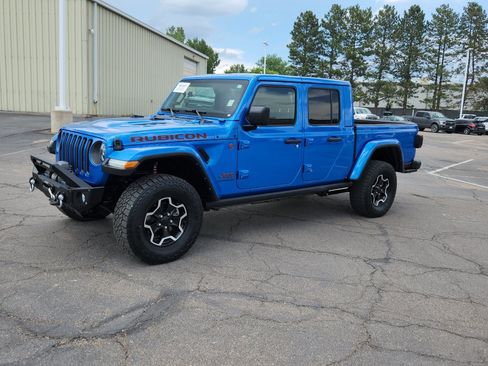 Used 2022 Jeep Gladiator Rubicon w/ LED Lighting Group AWD/4WD image 3