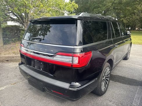 Used 2019 Lincoln Navigator L Reserve AWD/4WD image 5
