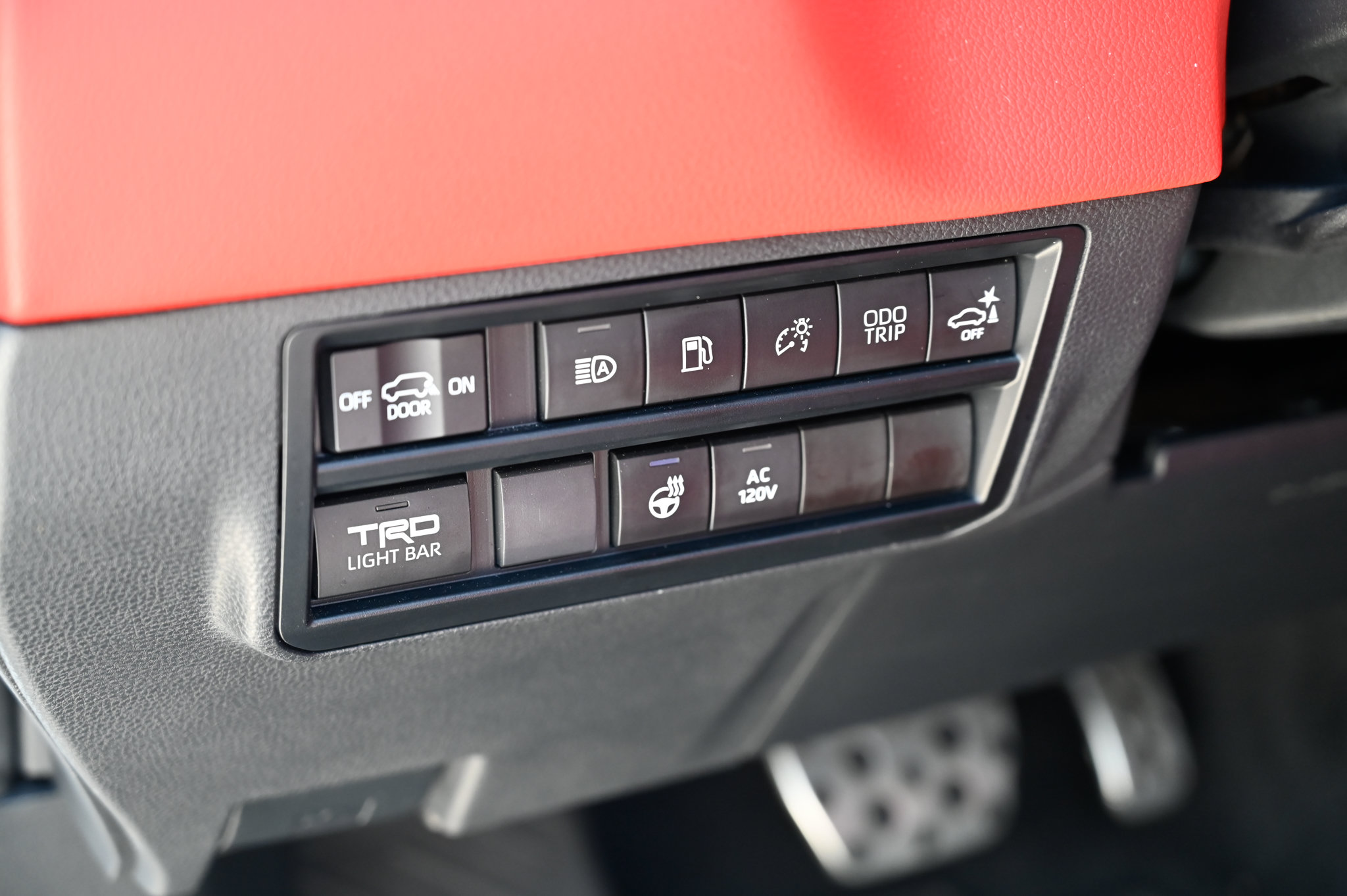 Used 2024 Toyota Sequoia TRD Pro AWD/4WD image 20