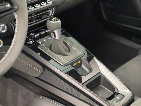 Used 2025 Porsche 911 GT3 RS image 17