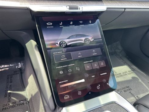 Used 2024 Lucid Air Touring AWD/4WD image 25