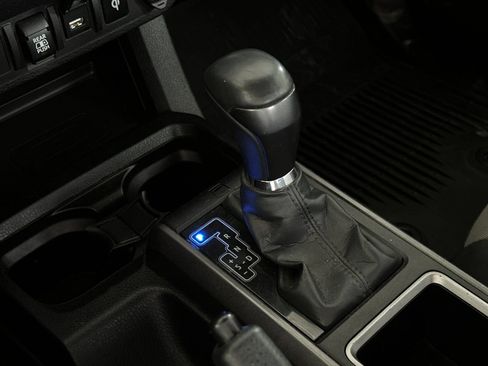 Used 2023 Toyota Tacoma TRD Off-Road AWD/4WD image 18
