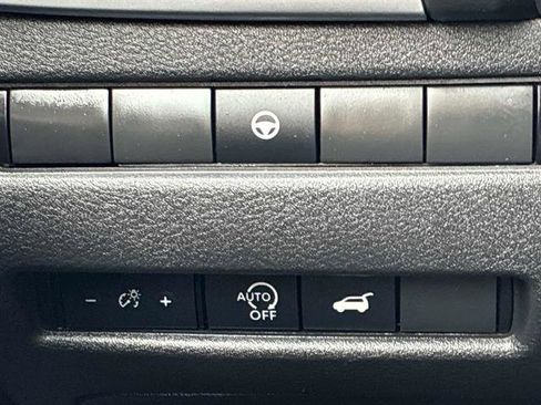 Certified 2023 Nissan Rogue SV w/ SV Premium B Package image 22