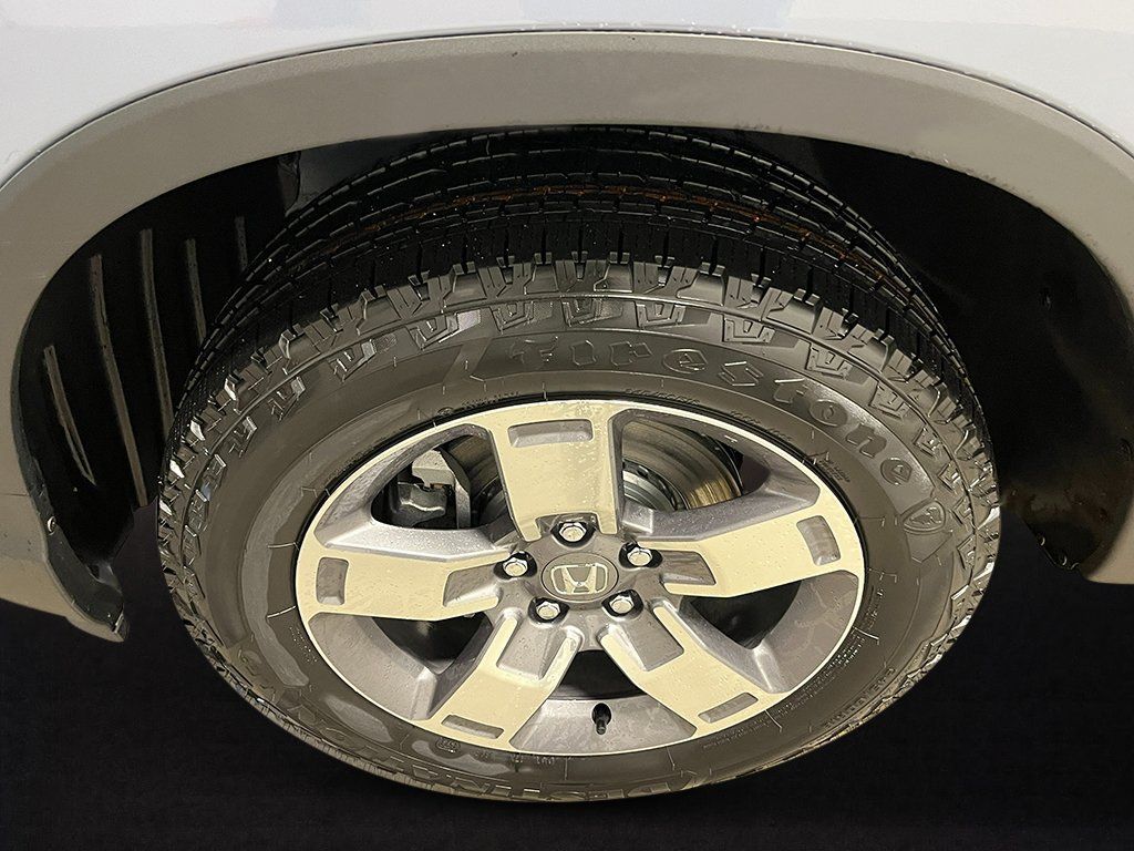 Used 2025 Honda Ridgeline RTL image 11