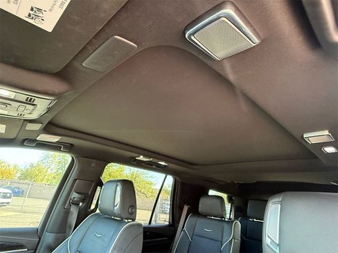 Used 2021 Cadillac Escalade Sport w/ Driver Assist Tech Package image 12