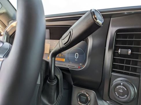 New 2026 Ford F350 Platinum w/ FX4 Off-Road Package image 27