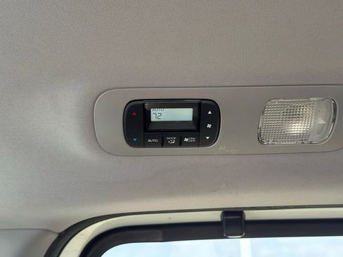 Used 2019 Honda Odyssey EX-L image 32