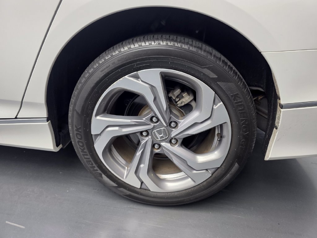 Used 2019 Honda Accord EX-L image 17
