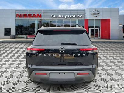 New 2026 Nissan Pathfinder SL w/ Cargo Package