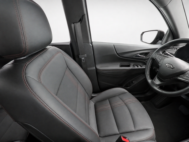 Used 2022 Chevrolet Equinox RS FWD image 17