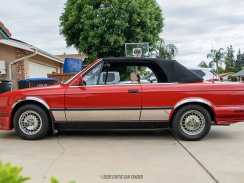 Used 1988 BMW 325i Convertible RWD image 17
