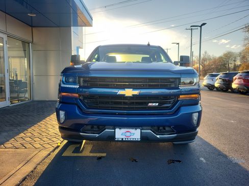 Certified 2017 Chevrolet Silverado 1500 LT w/ All Star Edition image 4