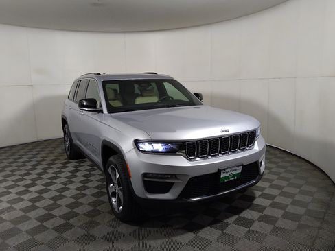 Used 2022 Jeep Grand Cherokee Limited 4xe AWD/4WD image 14