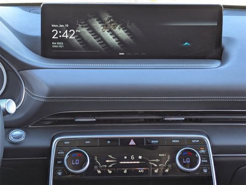 Used 2022 Genesis GV80 2.5T w/ Advanced Package 03 image 22