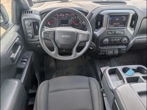 Used 2024 Chevrolet Silverado 1500 Custom Trail Boss w/ LPO, Dark Essentials Package AWD/4WD image 11