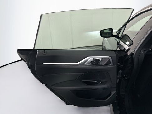 Used 2025 BMW i4 eDrive40 image 27