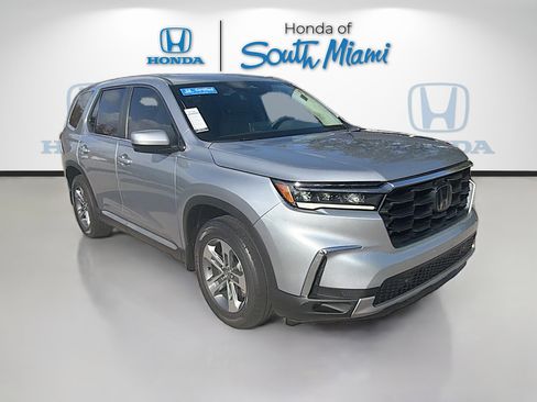 Certified 2023 Honda Pilot EX-L image 1