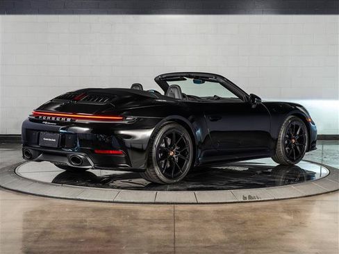Certified 2026 Porsche 911 Carrera RWD image 9