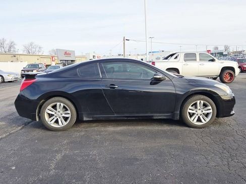 Used 2010 Nissan Altima 2.5 S w/ Premium Pkg image 3
