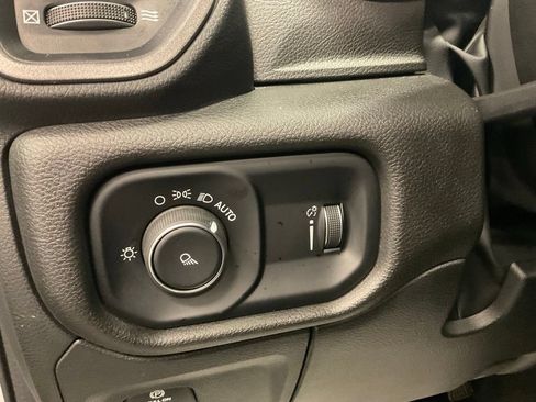 Used 2022 RAM 1500 Tradesman AWD/4WD image 18