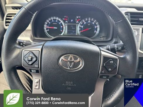 Used 2019 Toyota 4Runner SR5 AWD/4WD image 10