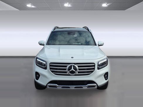 Certified 2026 Mercedes-Benz GLB 250 4MATIC image 4