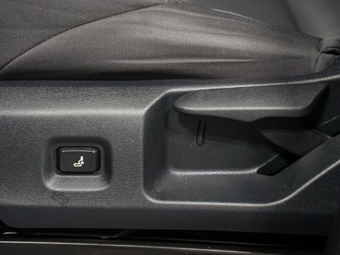 Certified 2024 Toyota Tacoma SR5 image 34