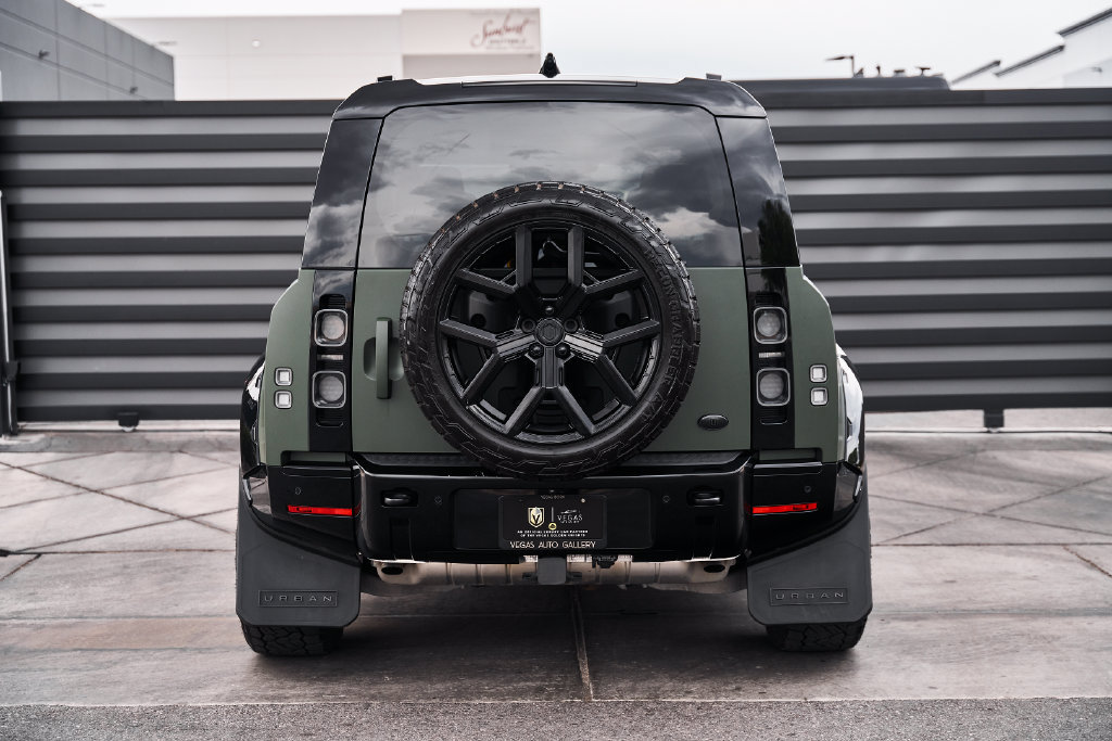 Used 2023 Land Rover Defender 110 X AWD/4WD image 21