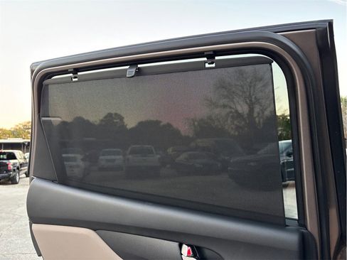 Used 2019 Hyundai Santa Fe Limited image 41