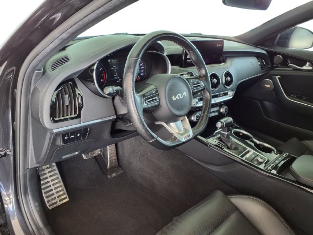 Used 2022 Kia Stinger GT-Line w/ Sun & Sound Package RWD image 23