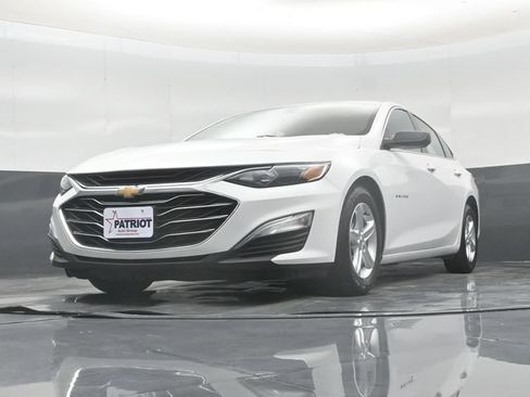 Used 2021 Chevrolet Malibu LS FWD image 51