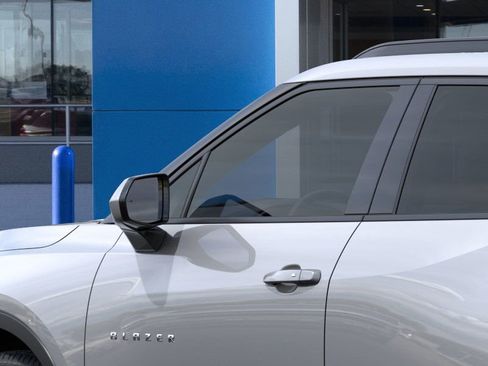 New 2026 Chevrolet Blazer LT w/ Convenience Package image 37