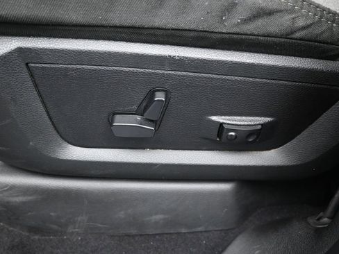 Used 2024 RAM 2500 Big Horn image 12