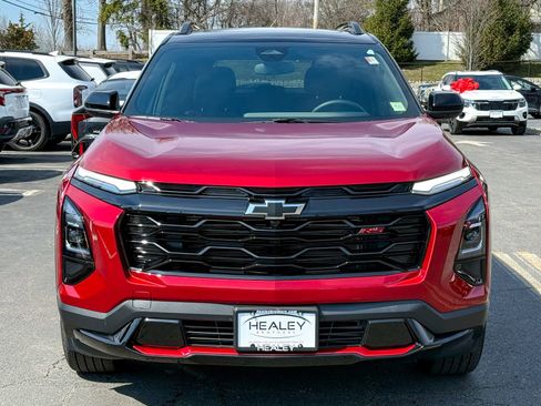 Used 2025 Chevrolet Equinox RS w/ Convenience Package III image 2