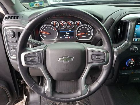 Used 2020 Chevrolet Silverado 1500 LT Trail Boss w/ Convenience Package image 24