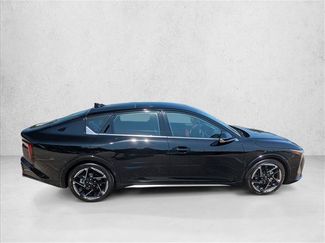 Used 2025 Kia K4 GT-Line w/ GT-Line Premium Package FWD video 4