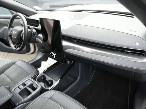 Certified 2025 Ford Mustang Mach-E GT AWD/4WD image 28