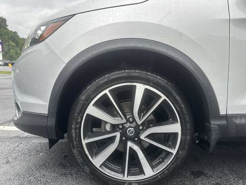 Used 2018 Nissan Rogue Sport SL w/ SL Premium Package AWD/4WD image 22