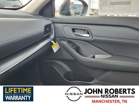 New 2026 Nissan Rogue SV image 7