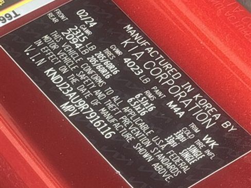 Used 2024 Kia Soul LX w/ Option Group 015 FWD image 11