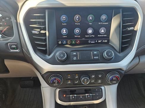 Used 2023 GMC Acadia SLT w/ Preferred Package FWD image 18