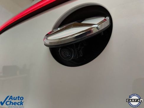 Used 2023 Mercedes-Benz EQB 300 4MATIC w/ Pinnacle Package image 97