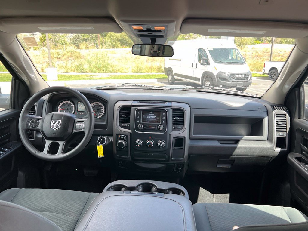 Used 2018 RAM 1500 Express w/ Black Ram 1500 Express Group RWD image 22