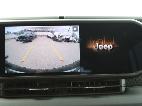 Used 2026 Jeep Wrangler Unlimited Rubicon image 19