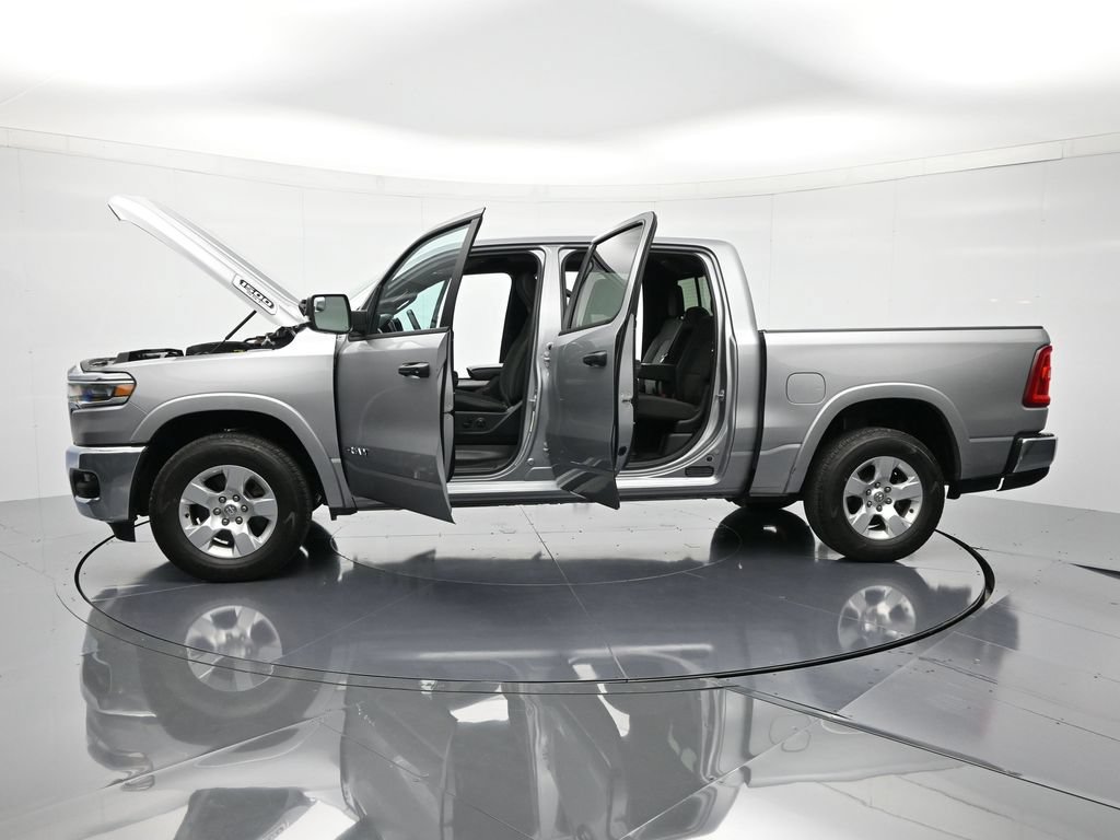 Used 2025 RAM 1500 Big Horn AWD/4WD image 61