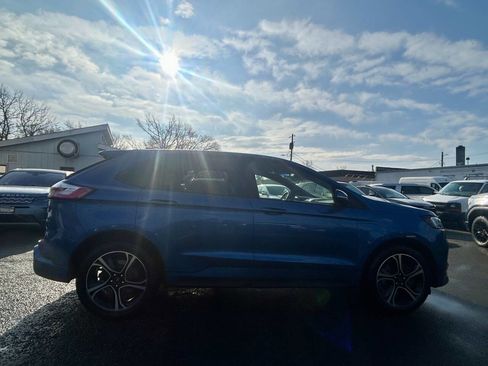 Used 2019 Ford Edge ST w/ Cold Weather Package image 6